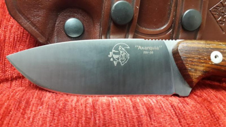 Vendo cuchillo j&v axarquia con cachas de cocobolo y hoja de acero mv58 , nuevo , esta en Valencia 00