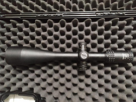 Se vende visor NIKKO STIRLING TARGETMASTER, 10/50x60 en perfecto Estado tanto de lentes como de tubo, 02