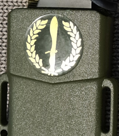 VENDIDO Gracias.cuchillo de Monte Aitor de la COE.
Está nuevo, como descripción utilizar las fotos que 12