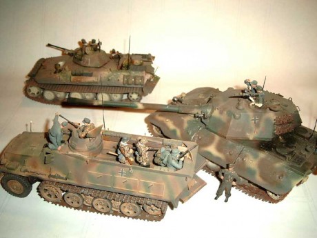 Abro este hilo ya que no puedo trasladar el de maquetas en conversación general, y porque pretendía dar 90
