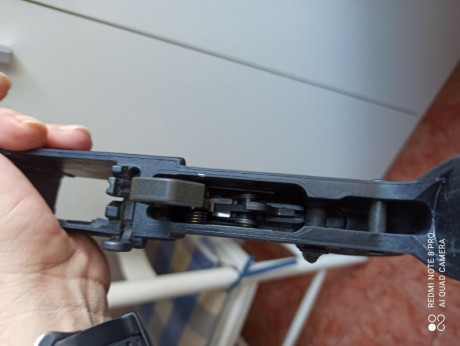 Vendo carabina semiautomática Smith&Wesson MP15-22, calibre 22 LR, ultimo modelo con guardamanos M-Lok, 22