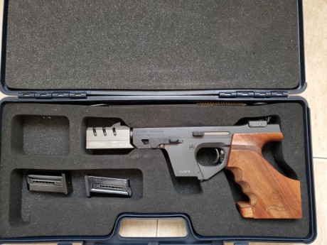 Vendo mi walther gsp expert del calibre 22
Esta muy bien cuidada y en perfectas condiciones
La vendo con 01