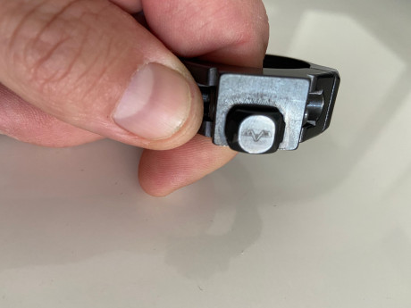 Monturas 30 mm en perfecto estado.
Originales EAW
En perfecto estado, ni ralladas, ni golpes ni oxidadas.
Casi 02