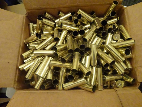 Muy buenas,

Vendidas las mil (1000) vainas Fiocchi del calibre .357 con un solo disparo efectuado, pasadas 02