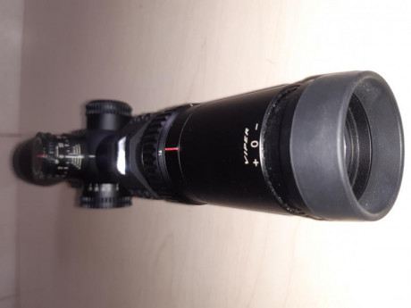 Se vende visor Vortex viper hs 4-16x44, en buen estado con anillas warne tactical, tiene una pequeña marca 02