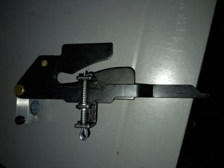 Vendo brazo pistones rediseñado para dillon 1050. Con este brazo se acabaron los problemas de empistonado 00