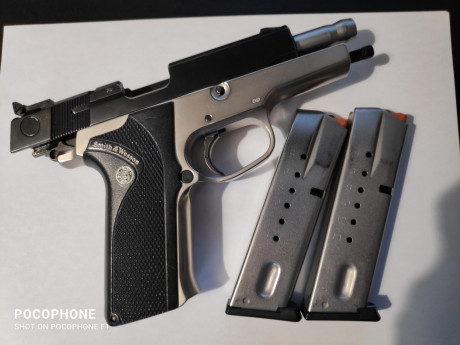 S&W 910 duotone

9 mm Parabellum

En perfecto estado

200 Euros 01