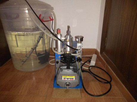 Hola.

VENDIDO. CERRAR. GRACIAS.

VENDO COMPRESOR EOLO 1000 DE ARCEA EN 95 EUROS MAS 19 EUROS DE PORTES.

Vendo 61