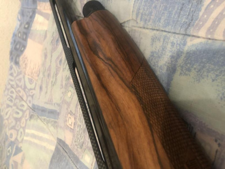 vendo benelli becaccia calibre 20/76.
comprada en 2020, con un par de salidas al monte.
pesa 2450g cañon 20