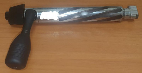 hola 
un saludo a todos 
ya me llego el rifle SABATTI fui a ver que rail lleva y pensé que seria el mismo 100