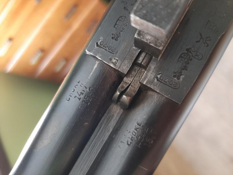 Buenas a todos,
Pongo a la venta está preciosa escopeta plana calibre 20 de la marca UGARTECHEA.
La madera 12