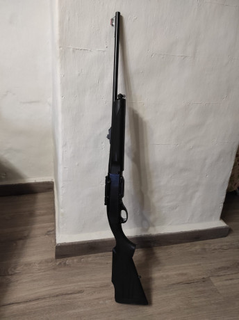 Vendo este  rifle semiautomático por no darle uso(soy zurdo) Remington 7400 calibre 35 whelen.
Incluye 00