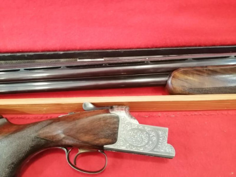 Fantástica arma, de la mítica casa MIROKU . Son armas indestructibles . Se encuentra en un perfecto estado 21