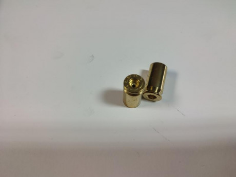 Vendo vainas 45 ACP nuevas. 180€ las mil.
Un saludo a tod@s. 00