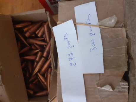 ¡Buenas! Vendo 4 lotes de PUNTAS del calibre 30,  .308,  a saber:

1. Lote de 86 puntas Speer calibre 21