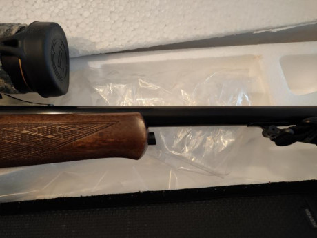 Vendemos este equipo, monotiro Sabatti SLK del calibre 222 Remington, nuevo 4 tiros para afinar la mira, 22