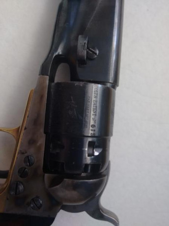Hola, vendo revolver avancarga guiado como Colt calibre 44 , muy pocos tiros, no es original sino una 00