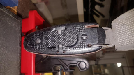 Resumen del fusil M14 LuxDefTec.
Nunca de ha disparado.
Este modelo se creo como SemiAutomatico, no sujeto 11