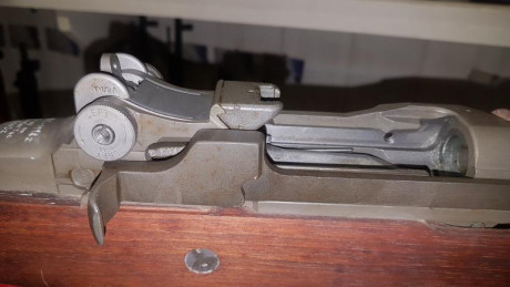 Resumen del fusil M14 LuxDefTec.
Nunca de ha disparado.
Este modelo se creo como SemiAutomatico, no sujeto 20