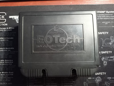 VENDIDO!!! visor holográfico Eotech 516 A65.
Precio 280€ más gastos envío.
Original, no copia. No es un 00