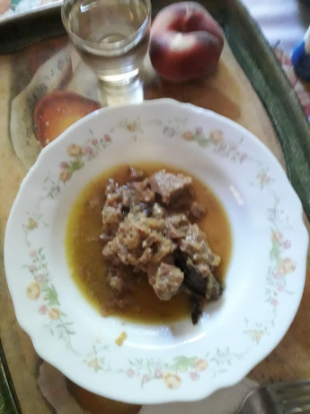 Hoy para comer acelgas hervidas y chuletón de vaca gallega vieja con seis semanas de maduración en cámara 21