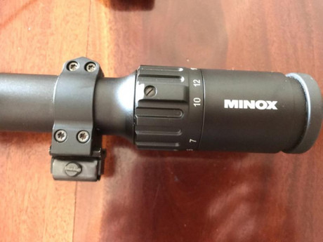 Se ofrece un magnifico visor MINOX ZX5-25x50, estad  NUEVO, solo montado para centrar en carabina BR 22 11