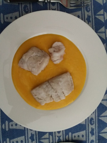 Hoy para comer acelgas hervidas y chuletón de vaca gallega vieja con seis semanas de maduración en cámara 30