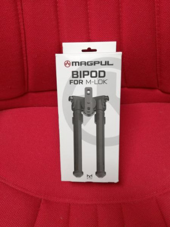 Saludos. Vendo un bípode Magpul, comprado nuevo, 10