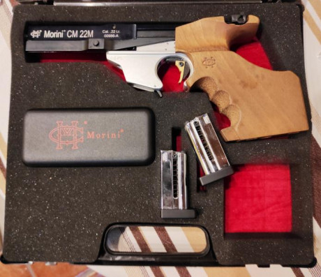 PISTOLA CAL.22LR MORINI CM22M
Utiliza alimentación de bala directa desde el cargador a recámara en lugar 01