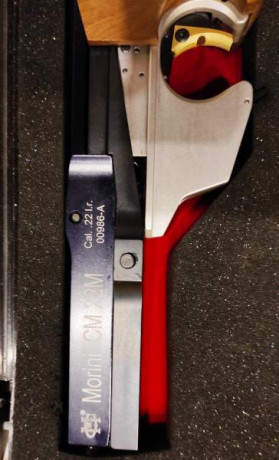 PISTOLA CAL.22LR MORINI CM22M
Utiliza alimentación de bala directa desde el cargador a recámara en lugar 11