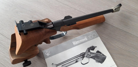 Vendo Hammerli 150 para tiro libre. Cacha Morini original talla S (sin tocar). La pistola esta en muy 21