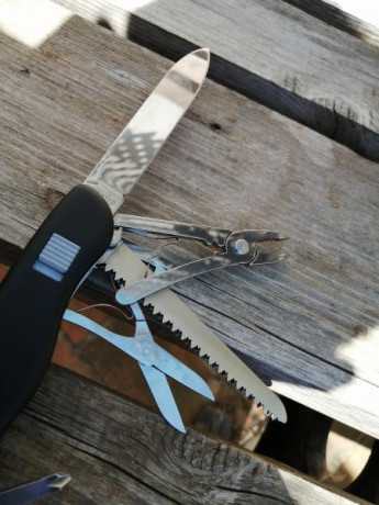 Vendo Victorinox Hercules, con bloqueo antiguo.
50€+envío.

619805255 00