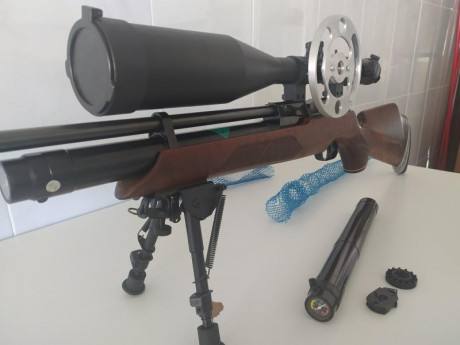 Vendo HW100S 5,5 está a 24J 
Cargador monotiro y 2 multitiro
Cantonera regulable
750€+envío 00