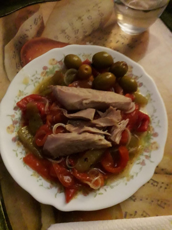 Hoy para comer acelgas hervidas y chuletón de vaca gallega vieja con seis semanas de maduración en cámara 141
