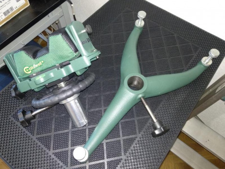 Me he comprado nueva una torreta Cadwell asi...

 Torreta.jpg 

la he montado sin demasiados problemas, 52