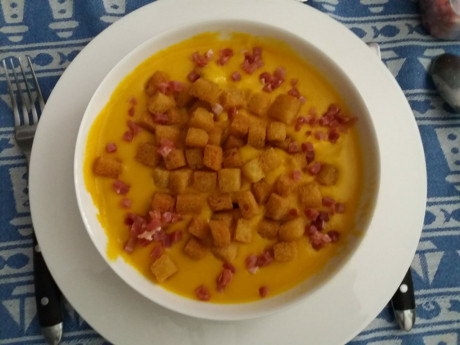 Hoy para comer acelgas hervidas y chuletón de vaca gallega vieja con seis semanas de maduración en cámara 90