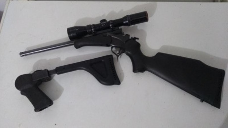 Buenas tardes . Un amigo me pide que le coloque este anuncio , vende Thompson encore 243 win. en perfectas 00