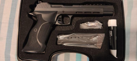 Se vende Sig Sauer Super Target serie limitada Skeleton negra, se vende por abandonar el país por trabajo, 00