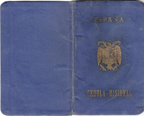  EN RECUERDO Y HOMENAJE A LOS QUE YA NO ESTÁN. 

Si pones en  GOOGLE   PASAPORTES EN LA MEMORIA  da igual 02