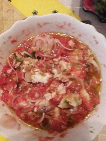Hoy para comer acelgas hervidas y chuletón de vaca gallega vieja con seis semanas de maduración en cámara 100