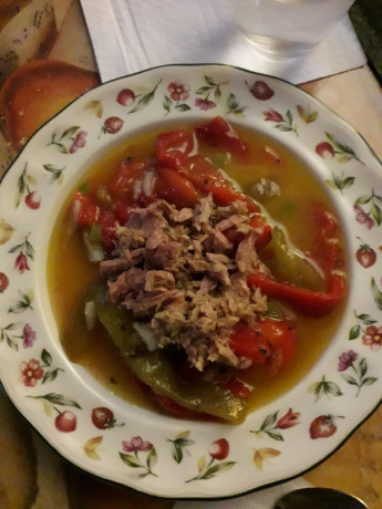 Hoy para comer acelgas hervidas y chuletón de vaca gallega vieja con seis semanas de maduración en cámara 160