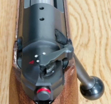 Rifle nuevo a estrenar, ningún disparo.

el rifle de caza mauser m12 pure viene de la familia de rifles 40