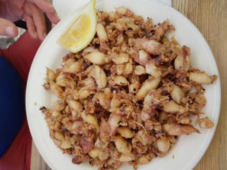 Hoy para comer acelgas hervidas y chuletón de vaca gallega vieja con seis semanas de maduración en cámara 62