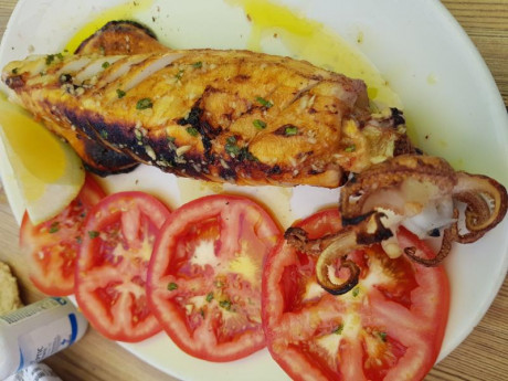 Hoy para comer acelgas hervidas y chuletón de vaca gallega vieja con seis semanas de maduración en cámara 61
