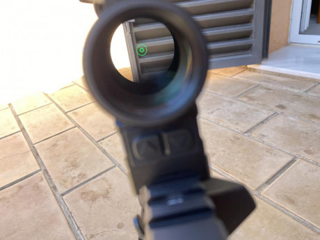 Vendo este magnifico visor vortex con DRT moa reticula iluminada por una pila AAA, esta nuevo, se ha usado 01