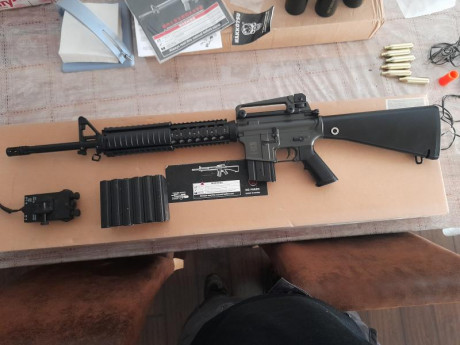 Pongo a la venta estas 3 armas de airsoft en full metal y con accesorios.

Precio 100€ cada una.

 20210719_115316.jpg 02