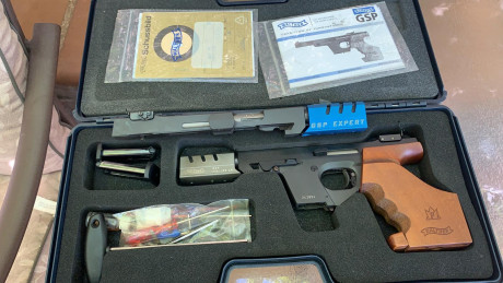 GSP EXPERT, con 22 y 32, casi de estreno.
El 32 con "0" disparos y, el 22, ha tirado un brick 01