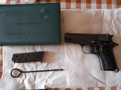 Vendo Star D, calibre 9 corto, con dos cargadores, no da las medidas para la F, solo guiable en A o B.
Precio 00