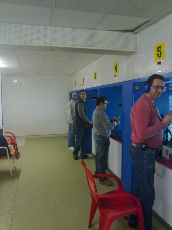 Pues hoy les toca a estos señores o señoritos, son mis compañeros de tiro, buena gente, amables, cachondos 01