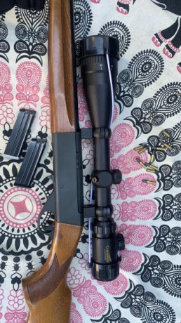 Carabina Anschutz 520, con mira  cossnar 6-24x52 y dos cargadores.
Sin apenas uso y puesta a tiro.
250€+Envío.
El 00